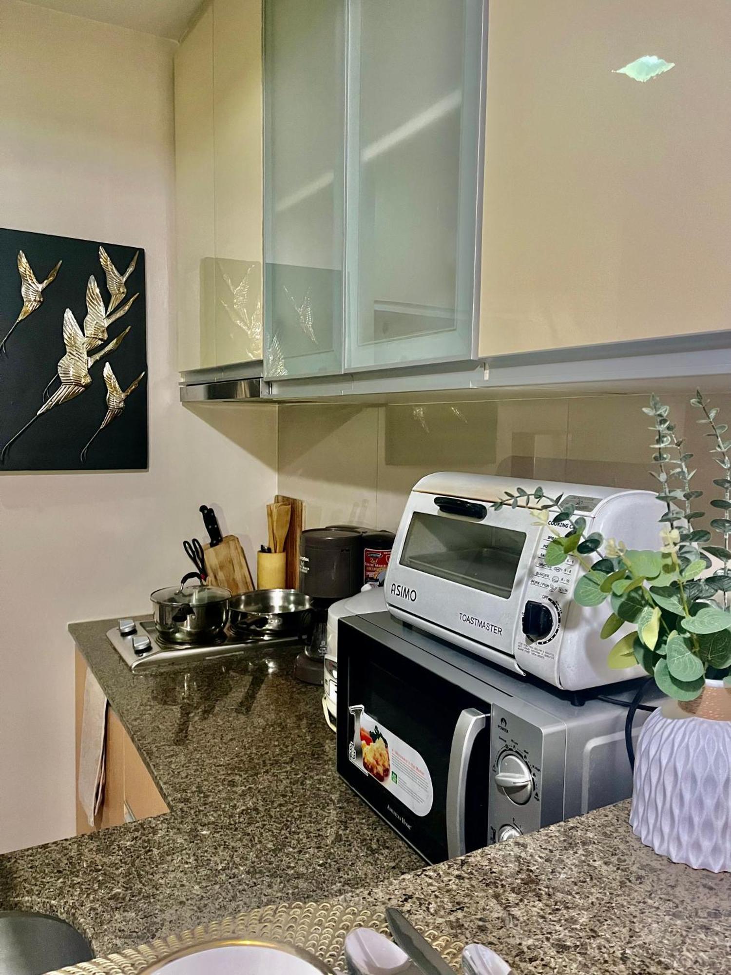 Greenbelt Hamilton Tower 1 Legazpi סן פדרו מקאטי מראה חיצוני תמונה
